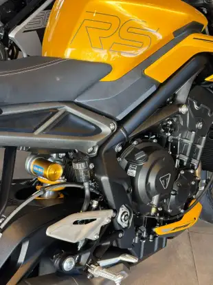 TRIUMPH-STREET TRIPLE RS ABS-2026