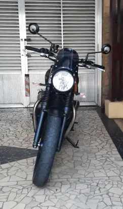 TRIUMPH-STREET TWIN-2020