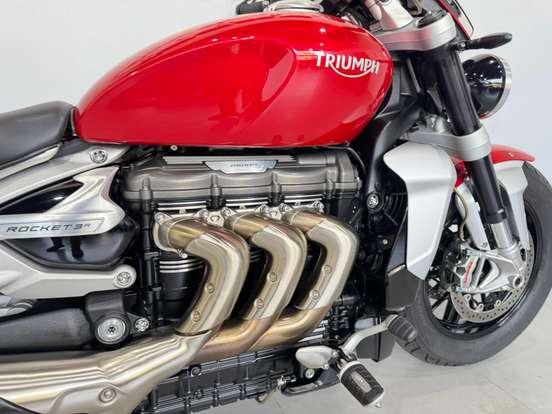 TRIUMPH-ROCKET III R-2021
