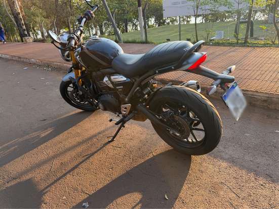 TRIUMPH-SPEED 400-2025