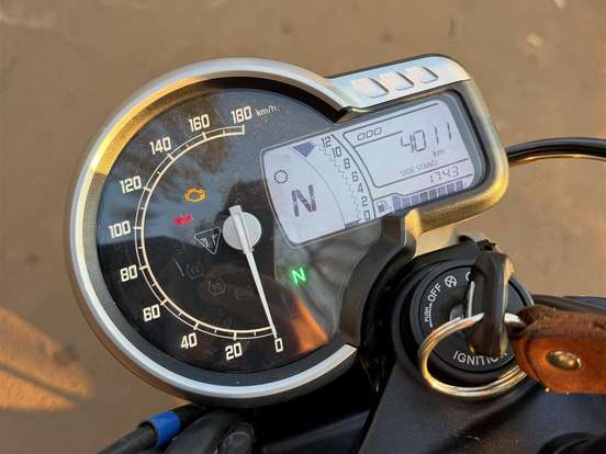 TRIUMPH-SPEED 400 TRIUMPH-SPEED 400-2025