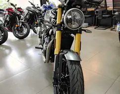 TRIUMPH SPEED 400 TRIUMPH SPEED 400