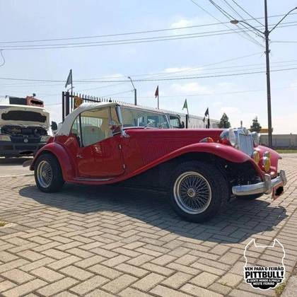 VOLKSWAGEN 1600 1.6 8V GASOLINA 2P MANUAL