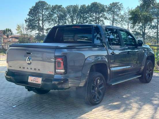 VOLKSWAGEN-AMAROK-3.0 V6 TDI DIESEL EXTREME CD 4MOTION AUTOMÁTICO VOLKSWAGEN-AMAROK-2025