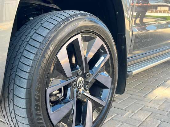 VOLKSWAGEN-AMAROK-3.0 V6 TDI DIESEL EXTREME CD 4MOTION AUTOMÁTICO VOLKSWAGEN-AMAROK-2025