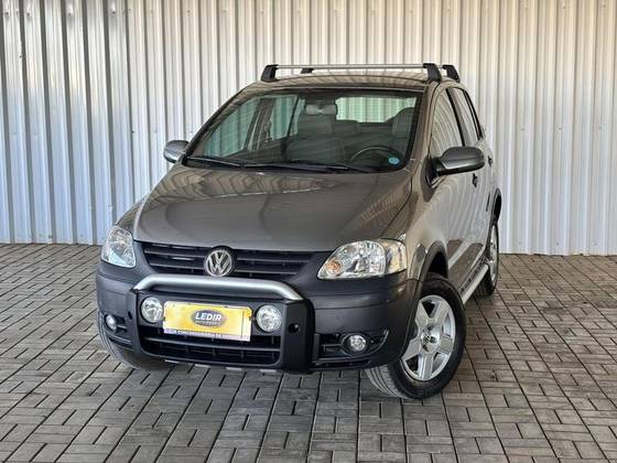 VOLKSWAGEN CROSSFOX 1.6 MI FLEX 8V 4P MANUAL