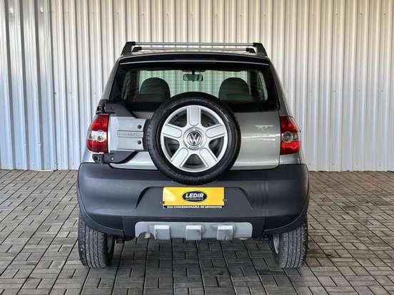 VOLKSWAGEN-CROSSFOX-1.6 MI FLEX 8V 4P MANUAL VOLKSWAGEN-CROSSFOX-2006