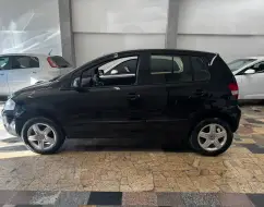 VOLKSWAGEN FOX 1.6 MI SPORTLINE 8V FLEX 4P MANUAL VOLKSWAGEN FOX 1.6 MI SPORTLINE 8V FLEX 4P MANUAL