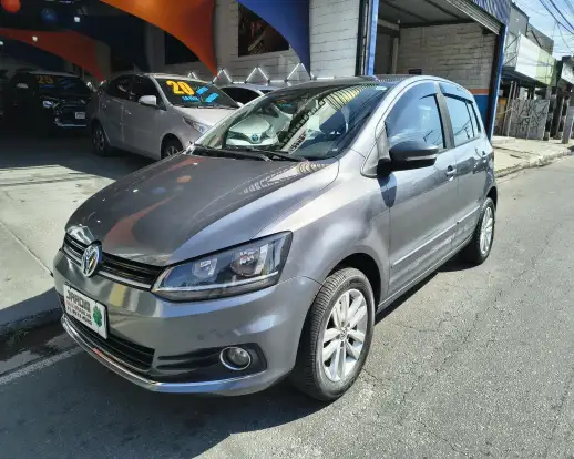 VOLKSWAGEN-FOX-2018