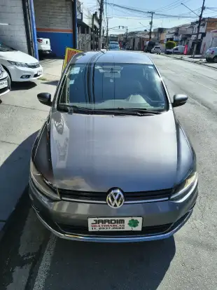 VOLKSWAGEN-FOX-2018