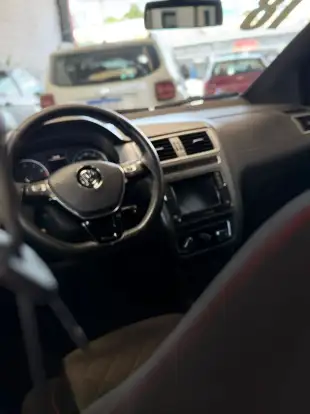 VOLKSWAGEN-FOX-1.6 MSI TOTAL FLEX XTREME 4P MANUAL VOLKSWAGEN-FOX-2017