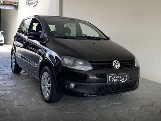 VOLKSWAGEN FOX 1.0 MI TREND 8V FLEX 4P MANUAL