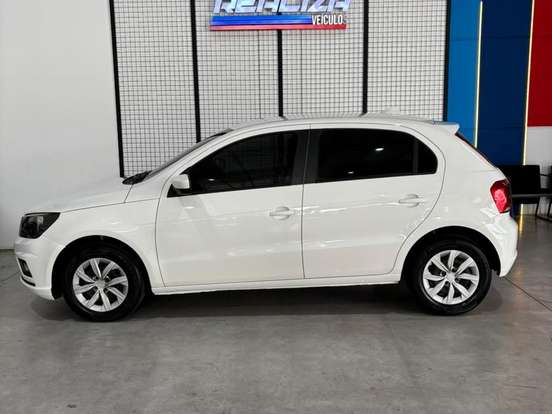 VOLKSWAGEN-GOL-1.0 12V MPI TOTALFLEX 4P MANUAL VOLKSWAGEN-GOL-2022