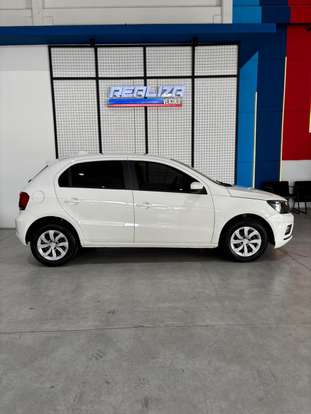 VOLKSWAGEN-GOL-2022