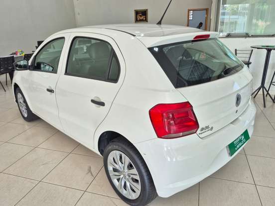 VOLKSWAGEN-GOL-1.0 12V MPI TOTALFLEX 4P MANUAL VOLKSWAGEN-GOL-2022