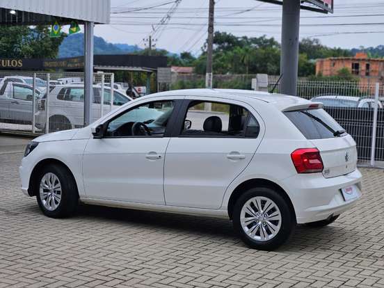 VOLKSWAGEN-GOL-1.6 MSI TOTALFLEX 4P MANUAL VOLKSWAGEN-GOL-2019