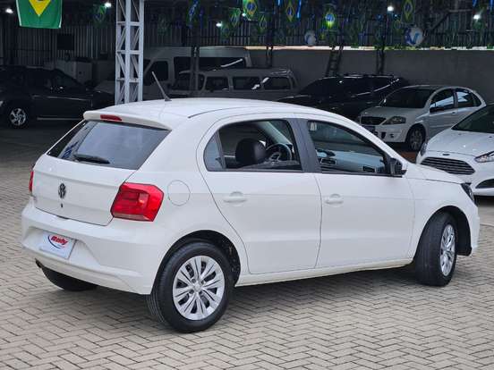 VOLKSWAGEN-GOL-2019