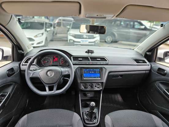 VOLKSWAGEN-GOL-2019