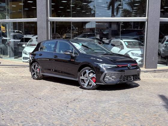 VOLKSWAGEN GOLF 2.0 370 TSI GASOLINA GTI DSG