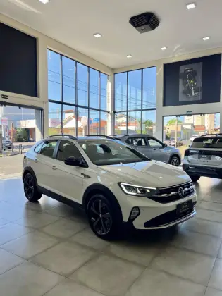VOLKSWAGEN NIVUS 1.0 200 TSI TOTAL FLEX HIGHLINE AUTOMÁTICO