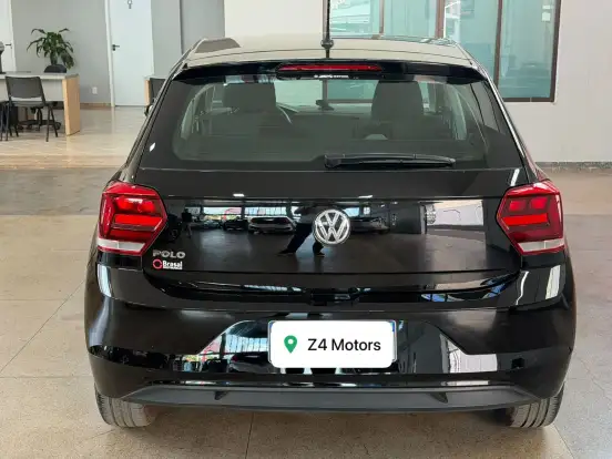 VOLKSWAGEN-POLO-2020