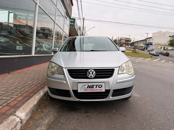 VOLKSWAGEN POLO 1.6 MI 8V FLEX 4P AUTOMATIZADO VOLKSWAGEN POLO 1.6 MI 8V FLEX 4P AUTOMATIZADO