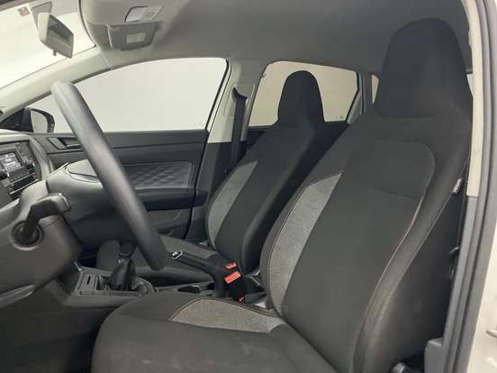 VOLKSWAGEN-POLO-2024
