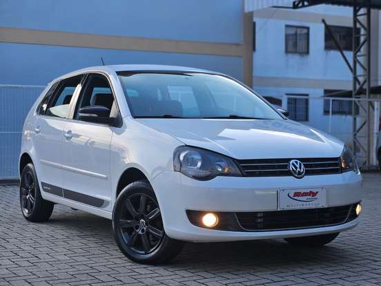 VOLKSWAGEN-POLO-1.6 MI SPORTLINE 8V FLEX 4P AUTOMATIZADO VOLKSWAGEN-POLO-2012