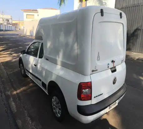 VOLKSWAGEN-SAVEIRO-2009