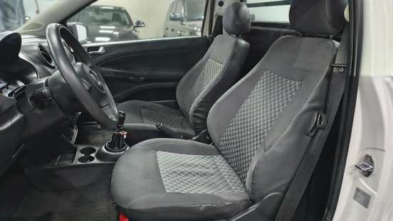 VOLKSWAGEN-SAVEIRO-2014