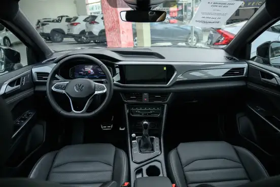 VOLKSWAGEN-TAOS-1.4 250 TSI TOTAL FLEX HIGHLINE AUTOMÁTICO VOLKSWAGEN-TAOS-2025