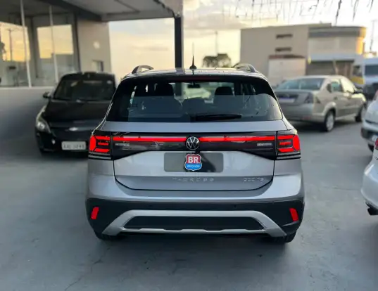 VOLKSWAGEN-T-CROSS-2024