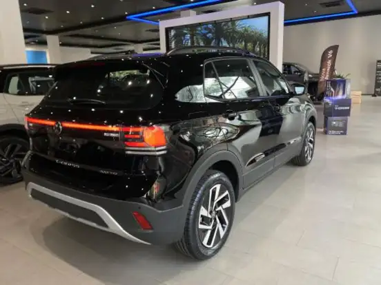 VOLKSWAGEN-T-CROSS-2026