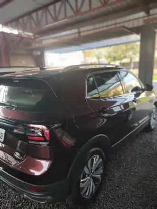 VOLKSWAGEN-T-CROSS-2019