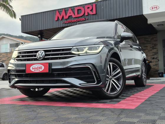 VOLKSWAGEN TIGUAN 2.0 300 TSI GASOLINA ALLSPACE R-LINE AUTOMÁTICO
