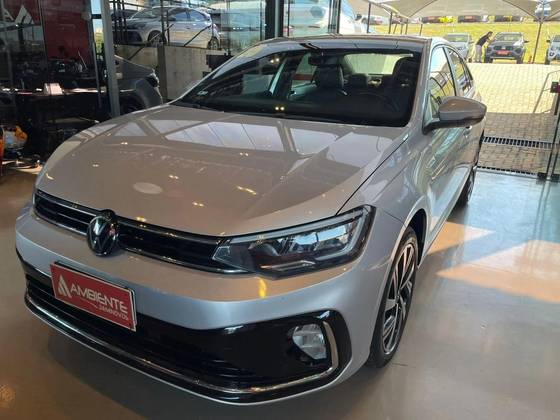 VOLKSWAGEN VIRTUS 1.0 200 TSI HIGHLINE AUTOMÁTICO