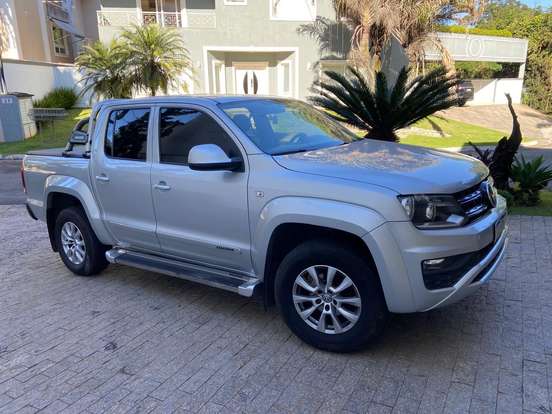 VOLKSWAGEN-AMAROK-2.0 COMFORTLINE 4X4 CD 16V TURBO INTERCOOLER DIESEL 4P AUTOMÁTICO VOLKSWAGEN-AMAROK-2019