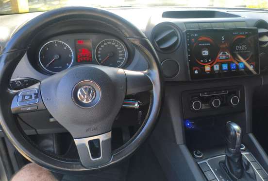 VOLKSWAGEN-AMAROK-2013