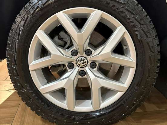 VOLKSWAGEN-AMAROK-3.0 V6 TDI DIESEL HIGHLINE CD 4MOTION AUTOMÁTICO VOLKSWAGEN-AMAROK-2021