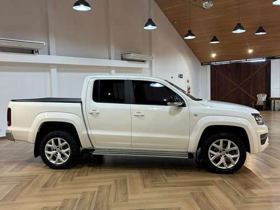 VOLKSWAGEN-AMAROK-3.0 V6 TDI DIESEL HIGHLINE CD 4MOTION AUTOMÁTICO VOLKSWAGEN-AMAROK-2021