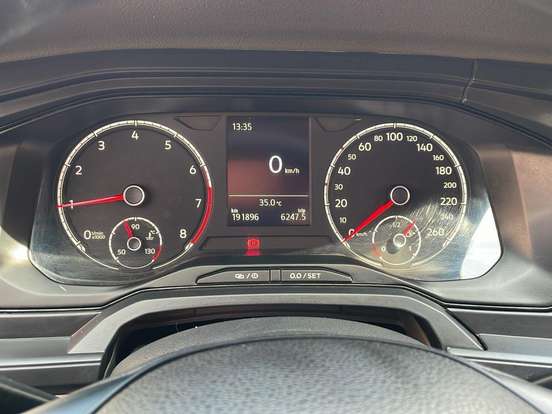 VOLKSWAGEN-POLO-1.0 MPI TOTAL FLEX MANUAL VOLKSWAGEN-POLO-2017