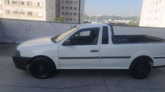 VOLKSWAGEN-SAVEIRO-1.8 MI PLUS CS 8V GASOLINA 2P MANUAL G.III VOLKSWAGEN-SAVEIRO-2001