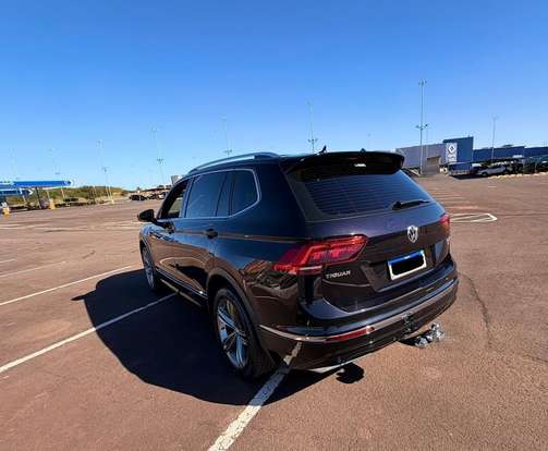 VOLKSWAGEN-TIGUAN-2019