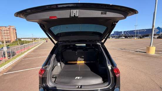 VOLKSWAGEN-TIGUAN-2019