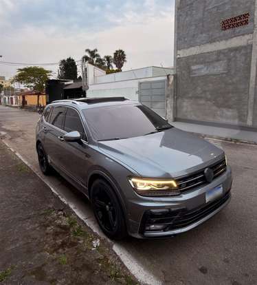 VOLKSWAGEN-TIGUAN-2019
