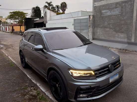 VOLKSWAGEN-TIGUAN-2.0 350 TSI GASOLINA ALLSPACE R-LINE 4MOTION DSG VOLKSWAGEN-TIGUAN-2019