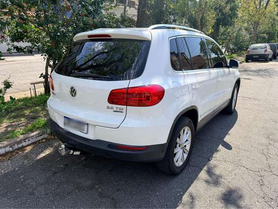 VOLKSWAGEN-TIGUAN-2.0 TSI 16V TURBO GASOLINA 4P TIPTRONIC VOLKSWAGEN-TIGUAN-2012