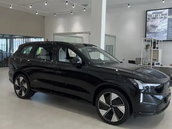 VOLVO-EX90-P8 RECHARGE TWIN ELECTRIC PERFORMANCE ULTRA AWD VOLVO-EX90-2025
