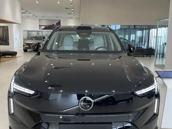 VOLVO-EX90-P8 RECHARGE TWIN ELECTRIC PERFORMANCE ULTRA AWD VOLVO-EX90-2025
