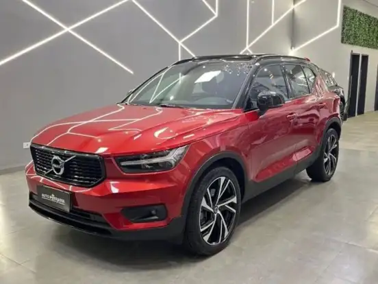 VOLVO-XC40-2.0 T5 GASOLINA R-DESIGN AWD GEARTRONIC VOLVO-XC40-2018